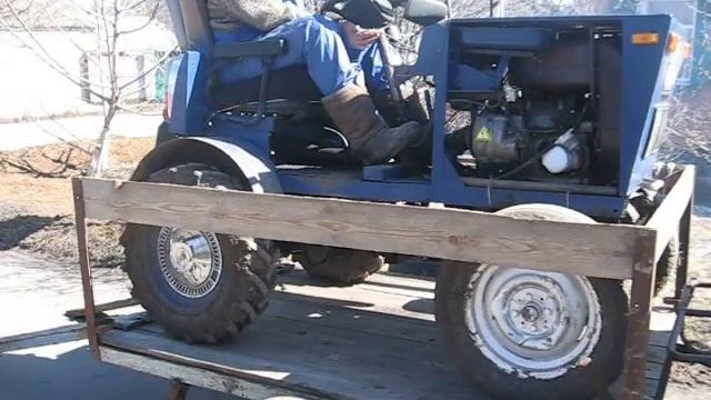 Самодельный прицеп для перевозки минитрактора. смотреть онлайн
