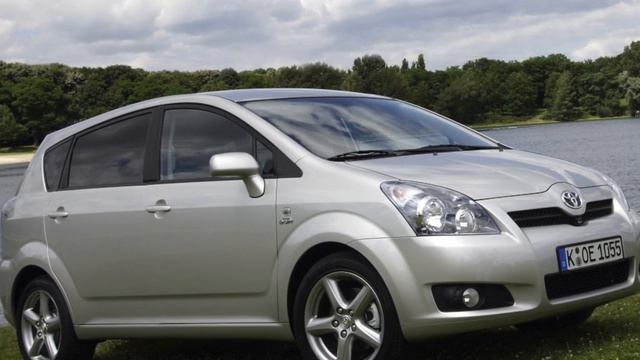 Toyota Corolla Verso 2004 - 2009 Common Faults