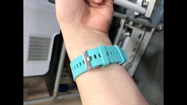 Garmin 010-01769-01 Vivoactive 3 Smartwatch Review смотреть онлайн