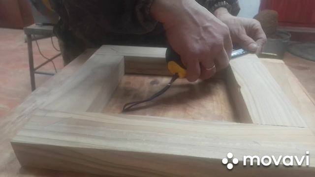 Обеденная зона из вяза. Табурет смотреть онлайн