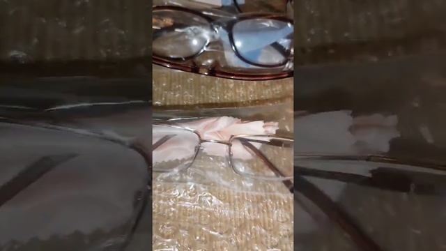 Мы нашу бабушку "завалили" очками! Очки лишними не бывают!? смотреть онлайн