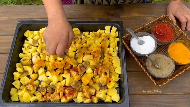 HARVESTING GRAPE LEAVES | GRANNY COOKING SUPER DISH IN THE OVEN | RELAXING VILLAGE | RURAL LIFE