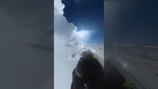 Прыжки с парашютом. смотреть онлайн