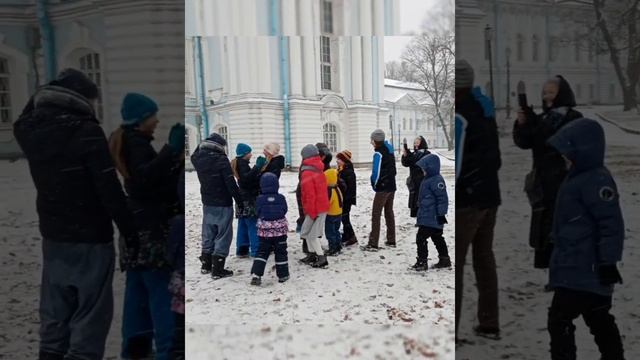 Воскресенский Смольный собор. Фото. Открытие сезона по Физкультуре в народном стиле. Русанов Алексе смотреть онлайн