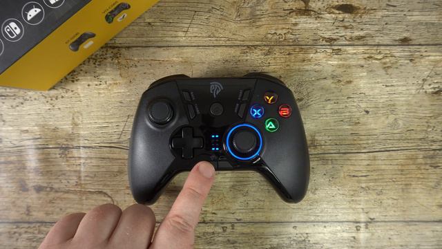 EasySMX ESM 9110 Review - PC, Switch, Android and Raspberry Pi compatible gamepad смотреть онлайн