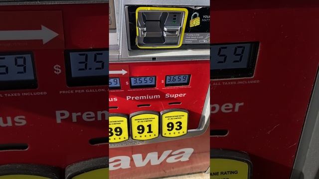 2,99$ за галлон бензина в США - давно такого не было!#shorts смотреть онлайн