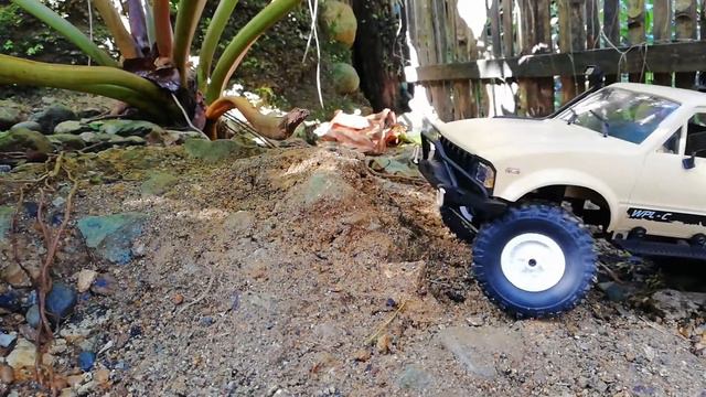 New WPL C14 1/16 RC 4x4 Offroad Crawler Kit Version First Run!