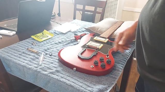 Installing a Bigsby On My Gibson SG смотреть онлайн