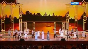 Аглая Шиловская / Екатерина Гусева / Анастасия Макеева — «Ой, то не вечер..»