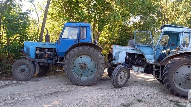 .МТЗ жёстко затягивает в гараж МТЗ.Как затянуть в гараж трактор который не на ходу смотреть онлайн