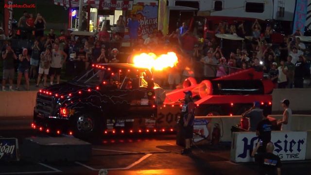 36,000 Horsepower Triple Jet Semi Truck Massive Jet Engines - Ford F-750 Homewrecker