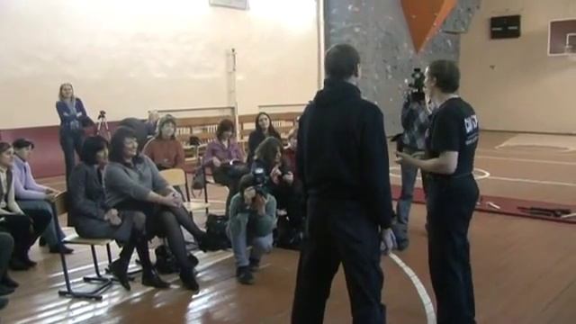 О грамотном применении газового баллончика смотреть онлайн