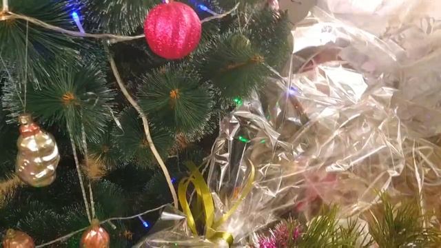 Влог: 16 февраля разбираем и убираем елку, снимаем игрушки игирлянды/ VLOG MY Morning routine смотреть онлайн