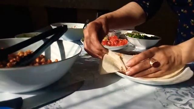 Как приготовить быстро Денер . Шаурма из Копченой Курочки . смотреть онлайн