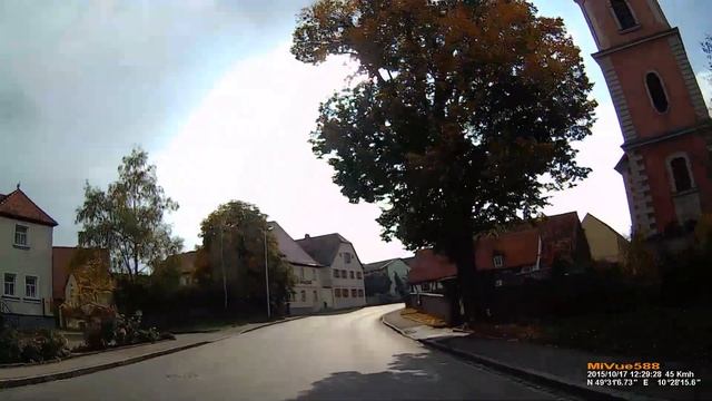 D: Oberndorf. Markt Ipsheim. Landkreis Neustadt an der Aisch-Bad Windsheim. Oktober 2015 смотреть онлайн