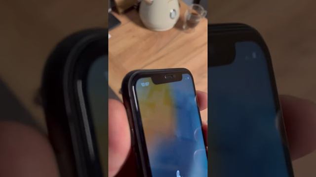 Антигравийная пленка для iPhone смотреть онлайн