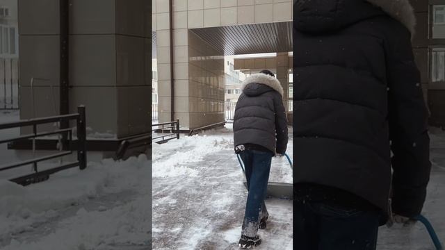 Добровольцы РТУ МИРЭА поздравляют с наступающим новым годом! смотреть онлайн