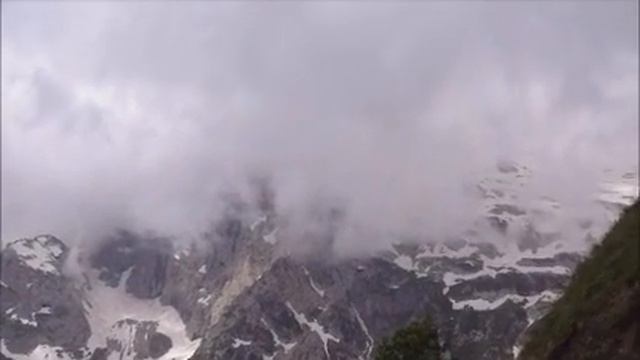 Фишт с высоты Армянского перевала.wmv смотреть онлайн