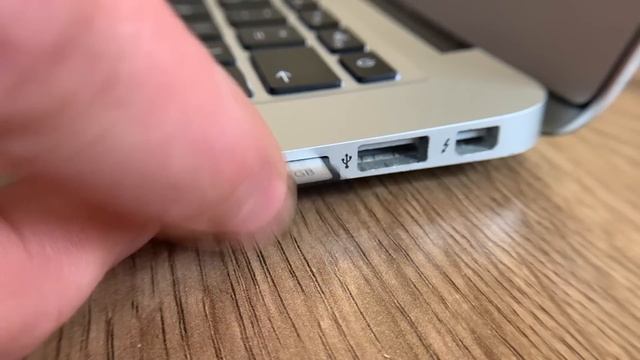 How To Add 128gb To Your Macbook (Via Transcend SD Card) смотреть онлайн