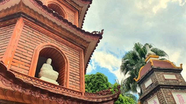 Dalai Lama - Mantra Om Mani Padme Hum, 432hz, 700 Scala Hawkins смотреть онлайн