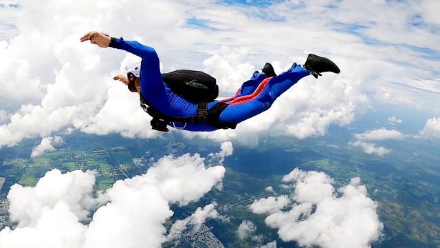 AFF skydive course jumps 1-7 . learning to skydive summer 2021 skydive city - Zephyrhills, Florid смотреть онлайн