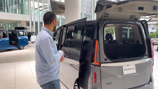 Автосалон Nissan - новые минивэны 2023 года! New Serena и Elgrand! Часть 1 смотреть онлайн