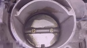 ПЕЖО 406 чистка дроссельного узла