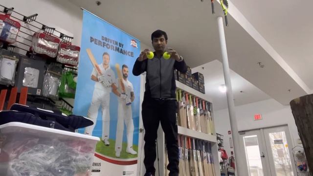 Nivia & Tornado Cricket Tennis Ball Comparison #cricket2022 www.cricketmerchant.com #westchicago смотреть онлайн