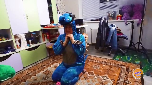 ВЫЗВАЛИ HALLOWENN ЖЕСТЬ | было страшно | гадость или сладость #КоякFamily смотреть онлайн