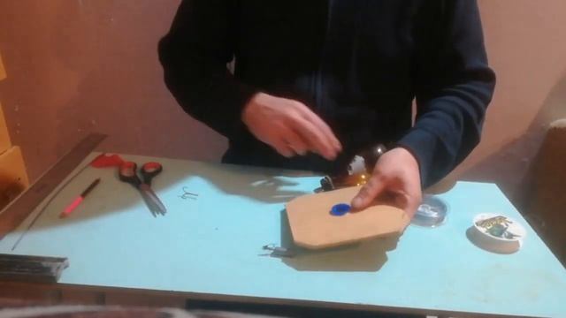 Жерлица из бутылки! Или как сделать самую простую и дешёвую жерлицу! смотреть онлайн