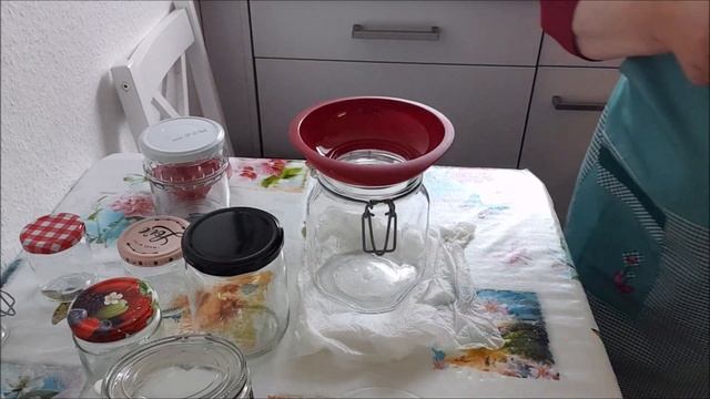 Из Клубники Джем!Клубничный сироп! смотреть онлайн