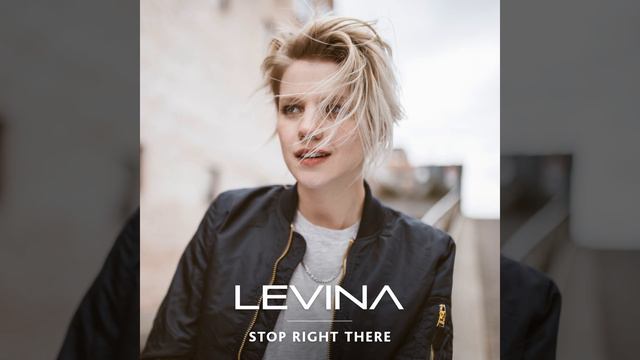 Stop Right There (Live & Acoustic) смотреть онлайн