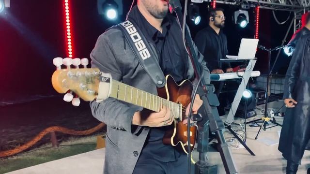BOSS GX-100 ao vivo em linha tocando solo final de Sweet child’o’mine смотреть онлайн