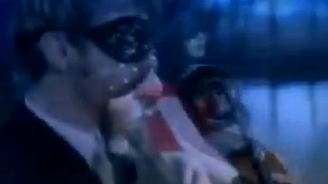 Eurythmics Sweet Dreams Reversed смотреть онлайн