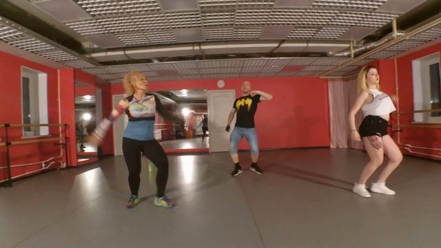 Зажигательный реггетон от Кристины Ушаковой - 2 смотреть онлайн