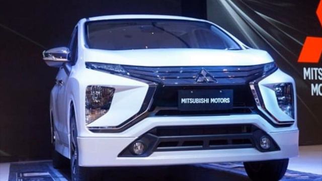 Новый Mitsubishi сводит с ума клиентов - Кроссвэн Mitsubishi Expander смотреть онлайн
