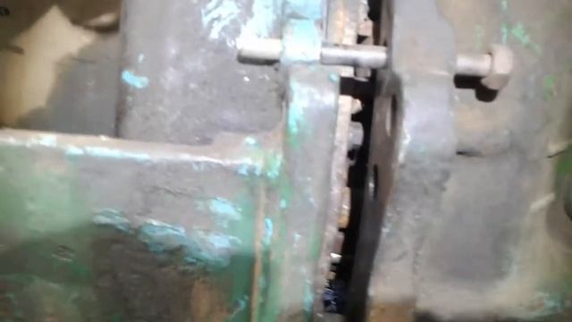 Трактор Т40.Лопнул болт сцепления. Выжимные в норме Собрали Грибы. смотреть онлайн