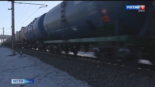 В редакцию "Вестей Омск" обратились обеспокоенные жители микрорайона Амурский 2 в Омске смотреть онлайн