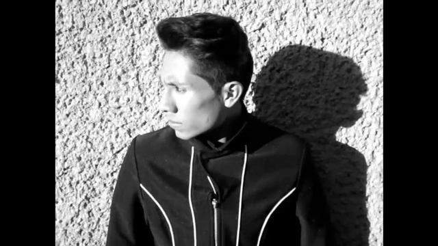 Emre Aydın Feat Model - Bir Pazar Kahvaltısı (İspanyolca Versiyonu)