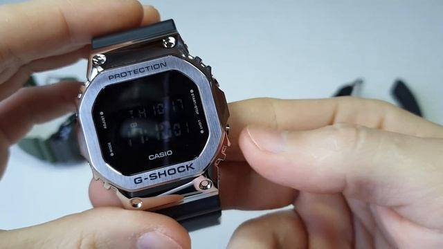 CASIO G-SHOCK GM-5600 в вариантах