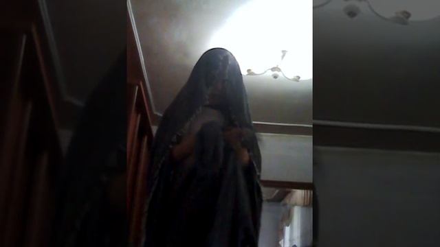 Как надо делать желетку из старого шарфа смотреть онлайн