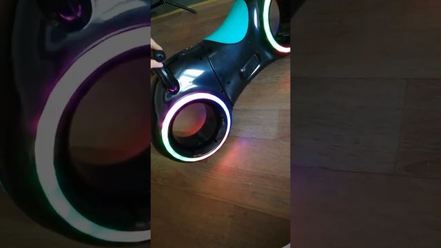 Обзор толокар или велобайк ТРОН беговел смотреть онлайн