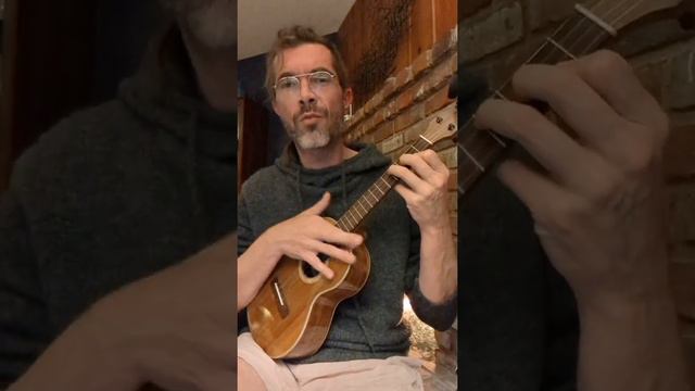 Crystalised - 'Ukulele Cover смотреть онлайн