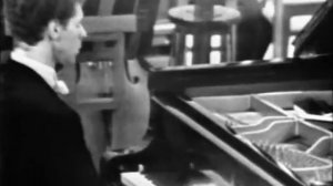 П.Чайковский.Концерт №1.1 часть. исп. В.Клиберн
Автор видео: mainlymuzik@mainlymuzik