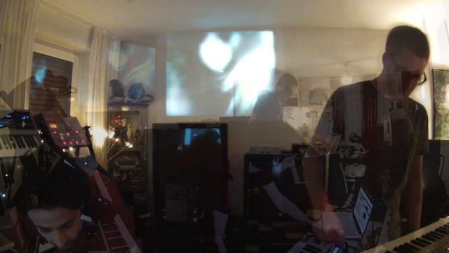 Electronic Synth Live Session (fds-002) смотреть онлайн