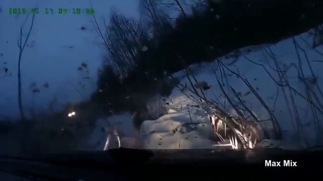 Держался до последнего смотреть онлайн