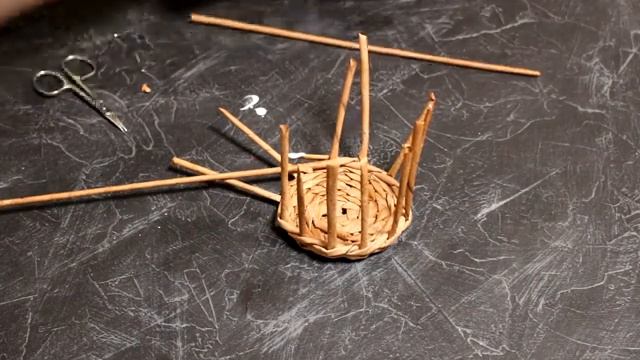 Красивая коробочка для украшений из макулатуры! Подарочная коробочка своими руками. смотреть онлайн