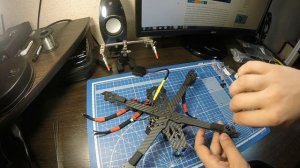 Подробная сборка квадрокоптера-дальнолёта Часть 1