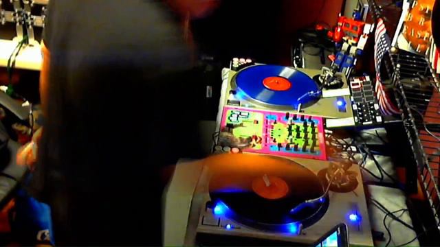 DJ Fugi - Bjork vs. Shaggy Live Mash смотреть онлайн