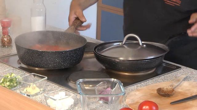 "Ich kochen - Du essen" – Paccheri alle melanzane смотреть онлайн